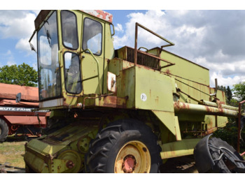 Combine harvester CLAAS Dominator