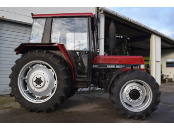 Farm tractor CASE IH 840