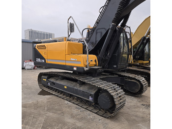 Crawler excavator HYUNDAI