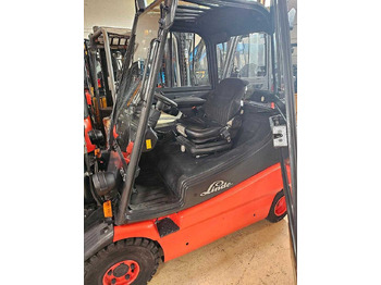 Electric forklift LINDE E25