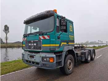 Tractor unit MAN 26.463