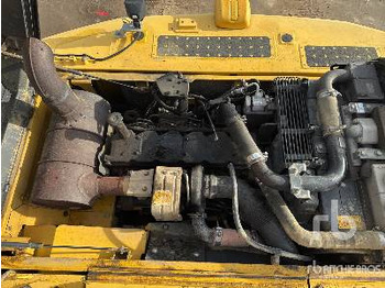 Crawler excavator KOMATSU PC210LC-8