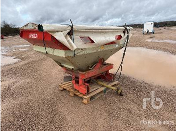 Fertilizer spreader KUHN