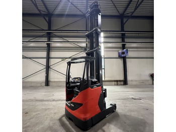 Reach truck LINDE R16