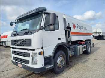 Tank truck VOLVO FM