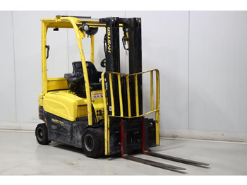 Electric forklift HYSTER