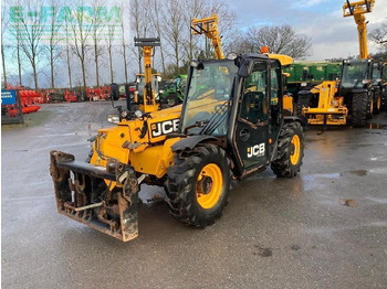 Telescopic handler JCB