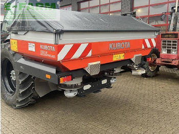 Fertilizer spreader KUBOTA