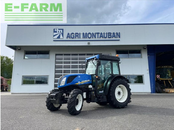 Farm tractor NEW HOLLAND T4