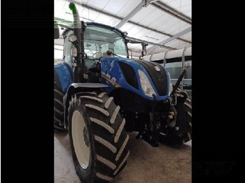 Farm tractor New Holland t5.110: picture 2