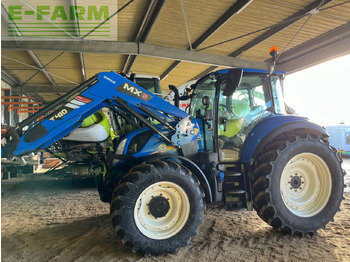 Farm tractor NEW HOLLAND T5