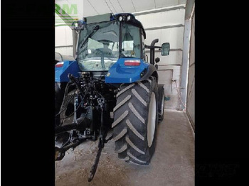 Farm tractor New Holland t5.110: picture 3