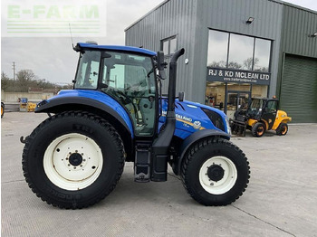 Farm tractor NEW HOLLAND T5