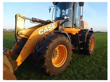 Wheel loader CASE