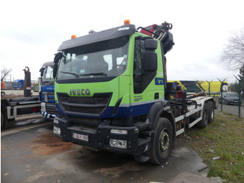 Hook lift truck IVECO