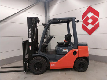 Diesel forklift TOYOTA - 52-8FDF25: picture 2