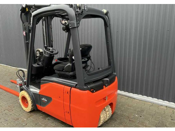 Electric forklift LINDE E18