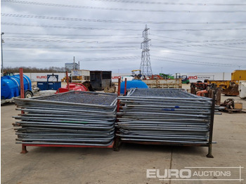 Construction equipment Stillage of Heras Fencing (2 of): picture 4