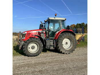 Farm tractor MASSEY FERGUSON