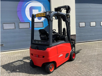 Forklift Linde E18PH-01 Elektrische heftruck - Electric Forklift - Year 2011- Side shift - Vorkverstelling: picture 3