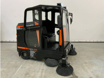 Road sweeper DAEWOO