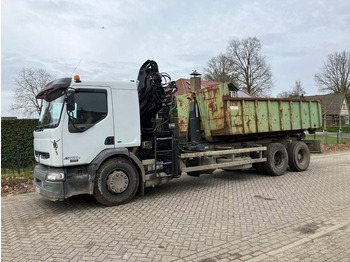 Box truck RENAULT