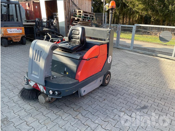 Industrial sweeper HAKO