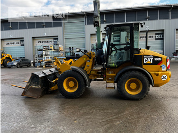 Wheel loader CATERPILLAR 908M