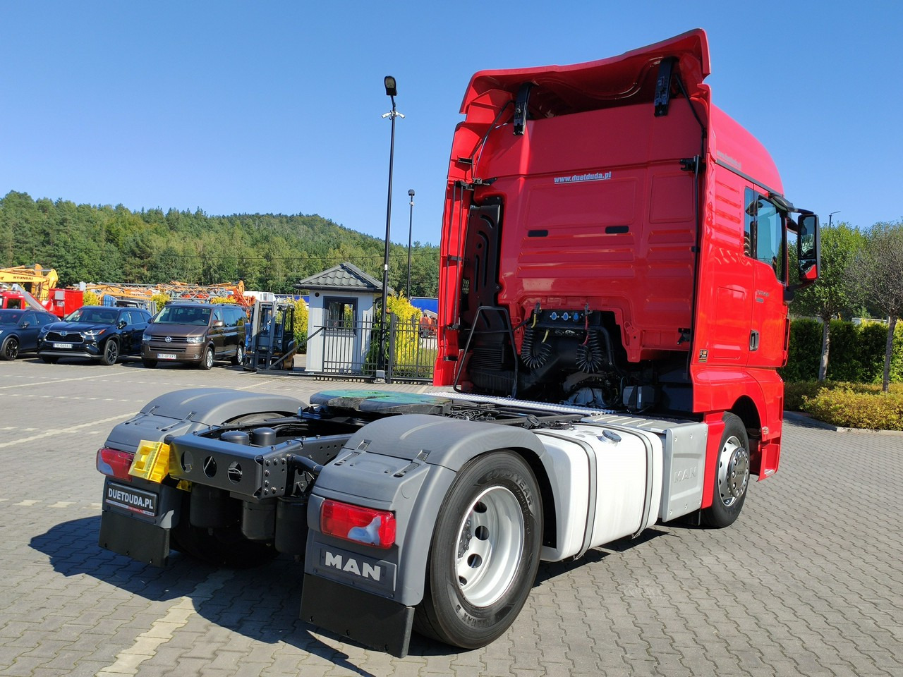 Tractor unit MAN TGX 18.480 STANDARD XLX EURO 6 Automat: picture 8