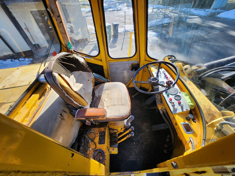 Wheel loader Volvo LM846: picture 7