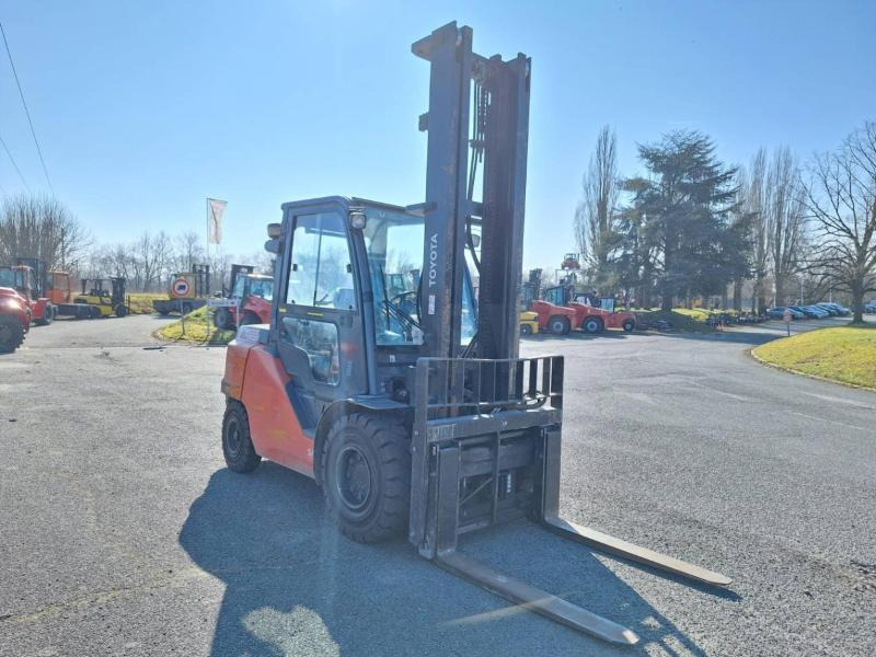 Diesel forklift Toyota 408 FD45 N: picture 19