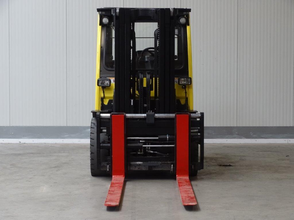 Lease a Hyster H5.0FT - Container-Indoor-Stapler -TRIPLEX Hyster H5.0FT - Container-Indoor-Stapler -TRIPLEX: picture 7