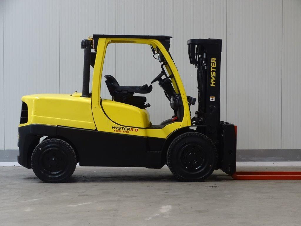 Lease a Hyster H5.0FT - Container-Indoor-Stapler -TRIPLEX Hyster H5.0FT - Container-Indoor-Stapler -TRIPLEX: picture 6