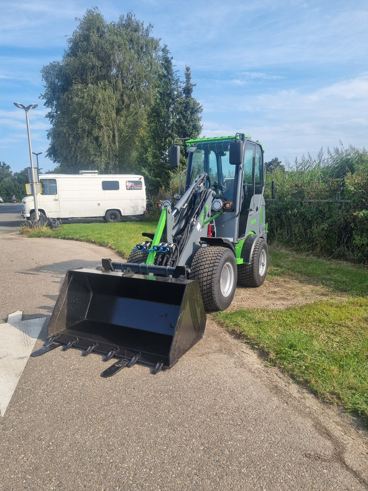 New Wheel loader WCM L2412: picture 30