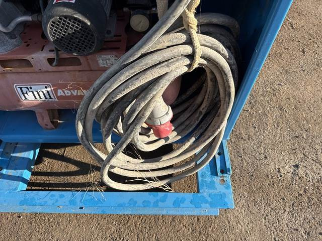 Stationary concrete pump Soilmec SGJ-1X9.10: picture 13