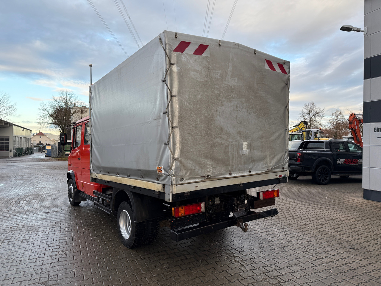 Curtainsider truck Mercedes-Benz 816 Vario Doka Pritsche Plane 2x AHK: picture 13