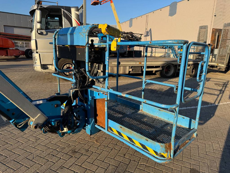 Telescopic boom Genie SX 135 XC: picture 15