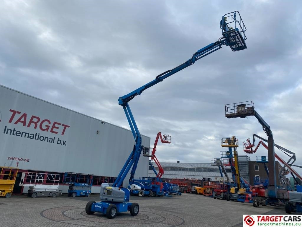 Lease a Genie Z-45/25J HyBrid Articulated Boom Work Lift 1594cm  Genie Z-45/25J HyBrid Articulated Boom Work Lift 1594cm: picture 7