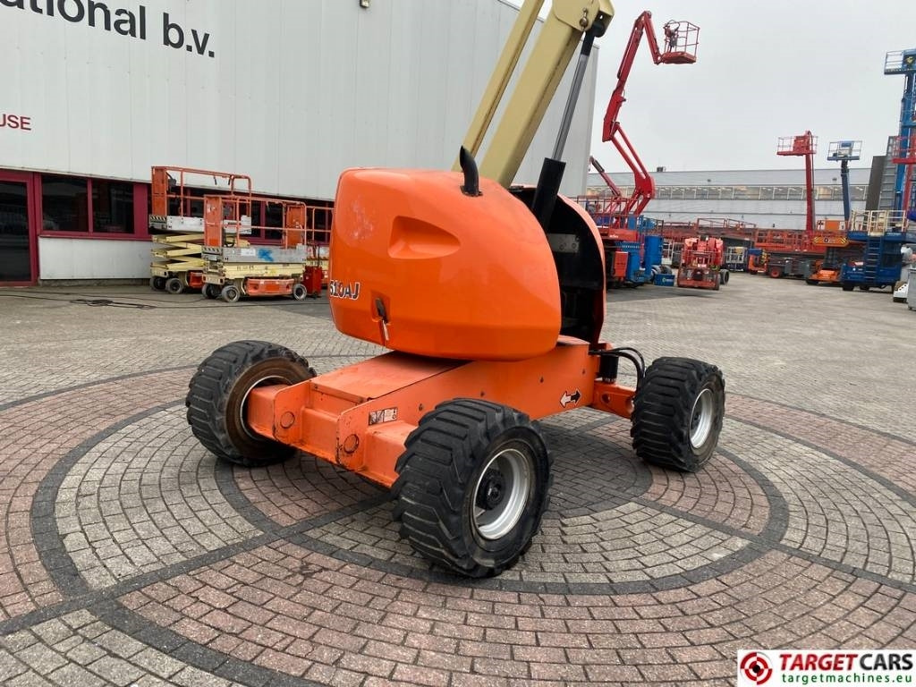 Lease a JLG 510AJ Articulated 4x4 Diesel Boom Work Lift 1781cm  JLG 510AJ Articulated 4x4 Diesel Boom Work Lift 1781cm: picture 35