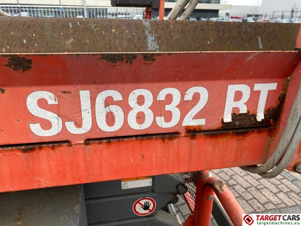 Scissor lift SkyJack SJ6832 RT Diesel 4x4 Scissor 6832 Work Lift 1180cm: picture 16