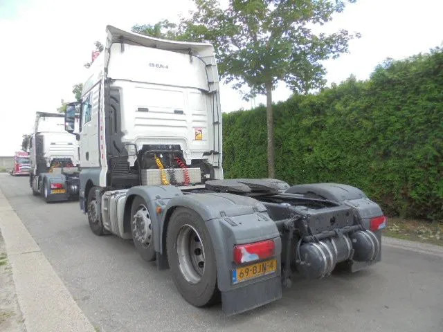 Tractor unit MAN TGX 26-420 XXL EUR6: picture 6