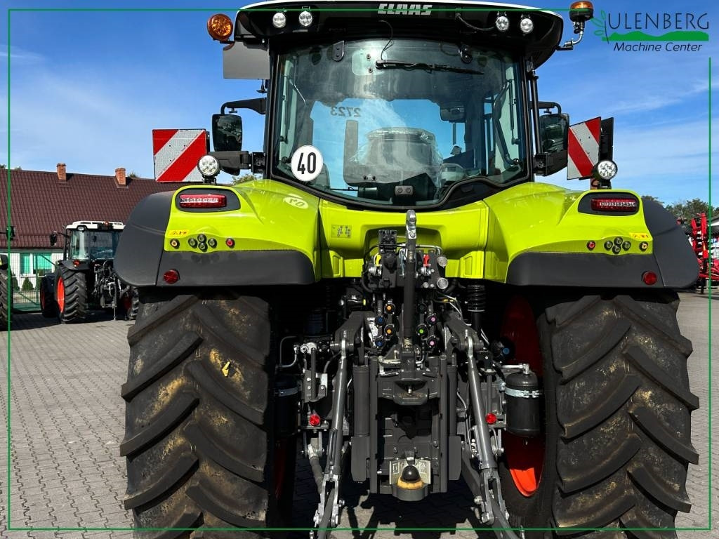 New Farm tractor Claas Arion 630: picture 6