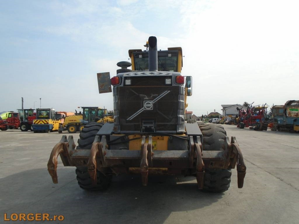 Grader Volvo G 990: picture 7