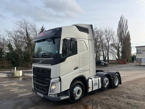 Tractor unit 2017 Volvo FH 460 Tractor Unit: picture 12