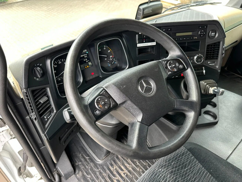 Tractor unit Mercedes-Benz Actros 1843 Euro 6: picture 14