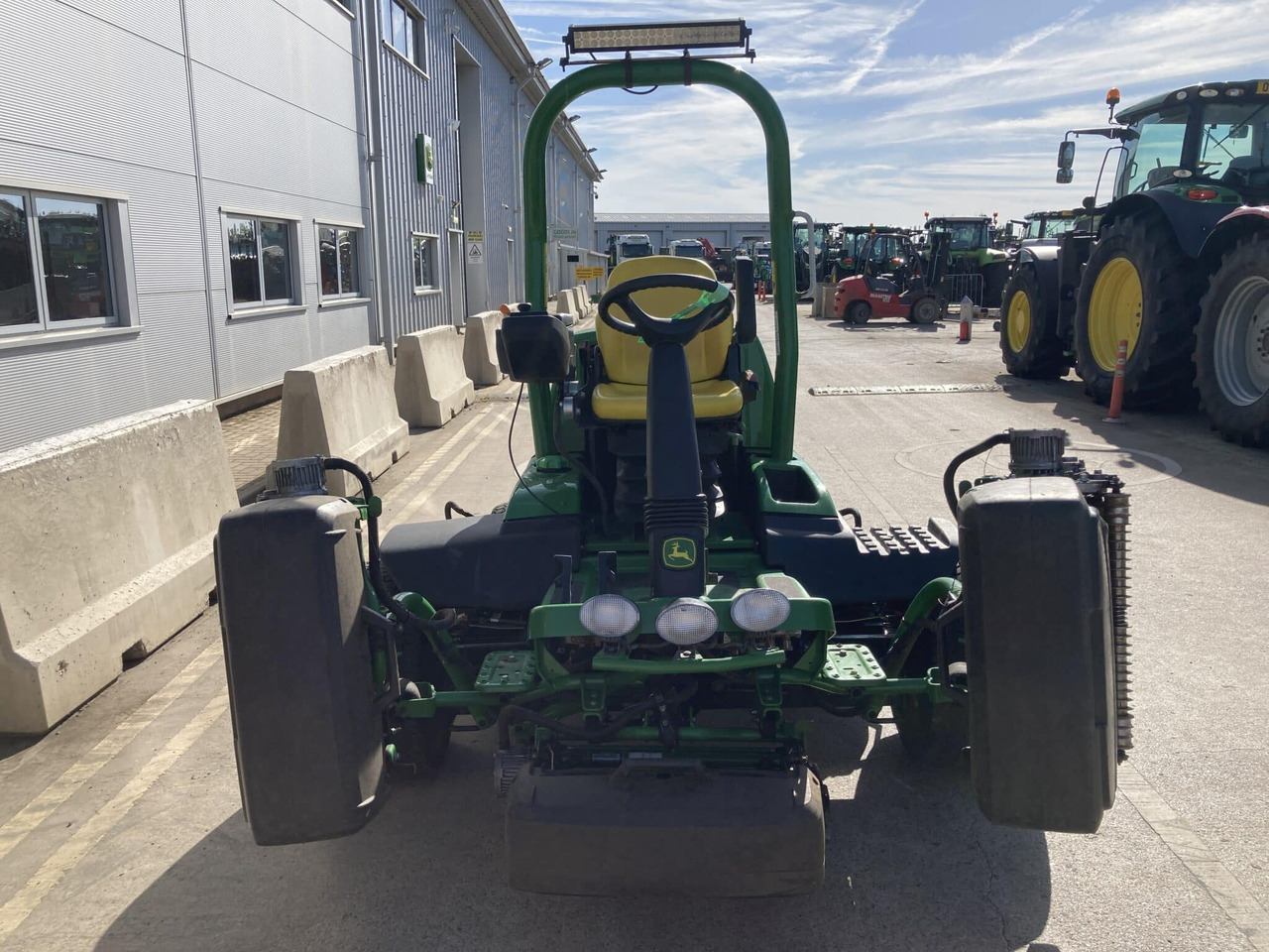 New Garden mower John Deere 7500AE Fairway Mower: picture 8