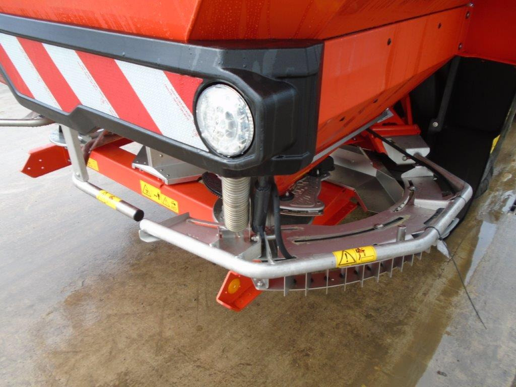 New Fertilizer spreader Kuhn Axis 50.2 M EMC W ISO PRO: picture 12