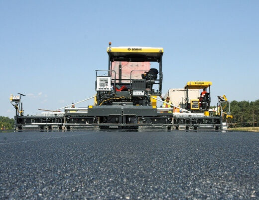 New Asphalt paver BOMAG BF 800C S600 - Tier3: picture 11