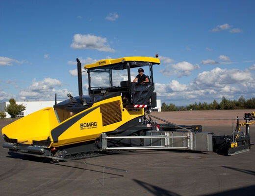 New Asphalt paver BOMAG BF 800C S600 - Tier3: picture 12