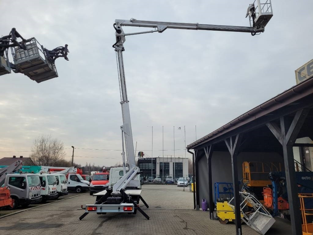 Lease a Multitel HX195 - 19m Nissan Cabstar - bucket truck  Multitel HX195 - 19m Nissan Cabstar - bucket truck: picture 12